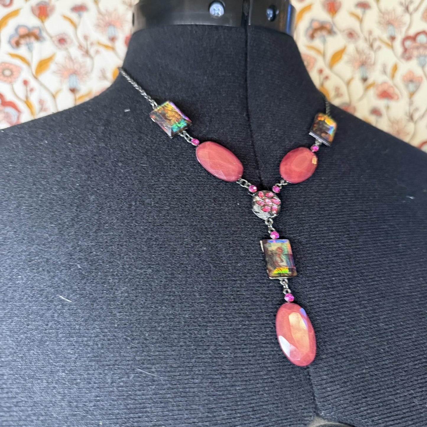 Vintage Costume Jewellery Necklace Metal Chain Design