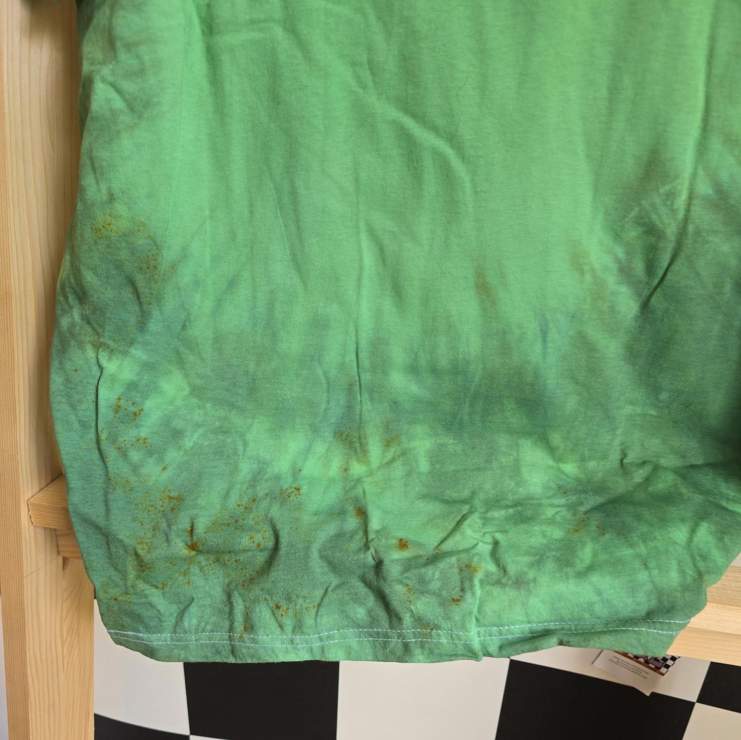 imperfect! Brand New Deadstock Tie Dye size M FRUIT OF THE LOOM T-Shirt Greenman