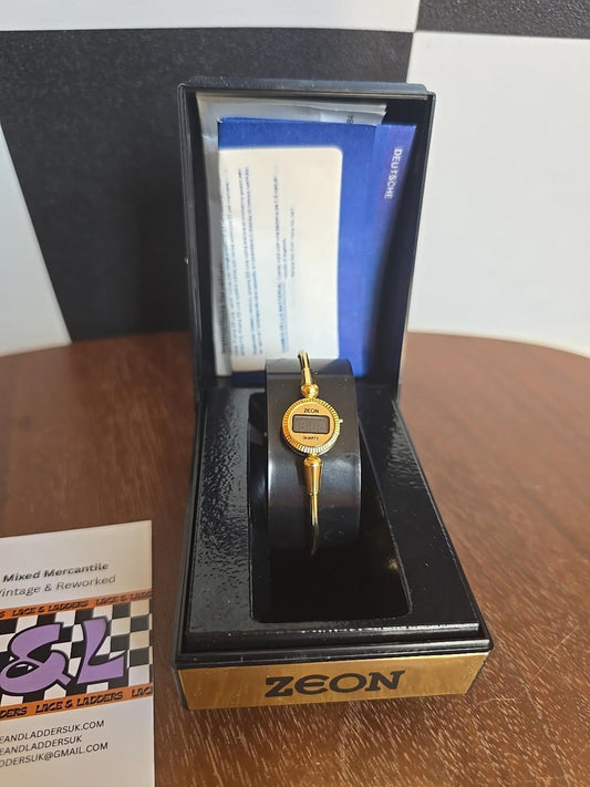 Unique VINTAGE Gold Zeon Ladies Watch NEW In Box