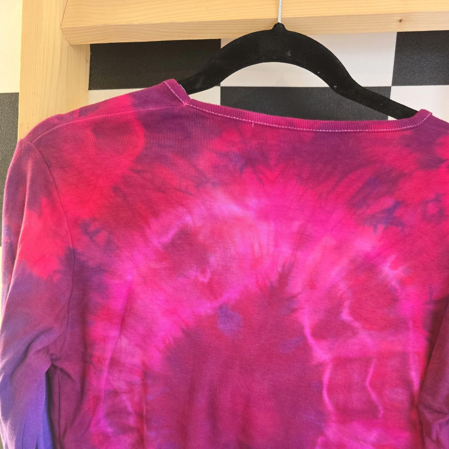 Brand New Deadstock Tie Dye T-Shirt Long Sleeve Size M/L AMERICAN 100% COTTON