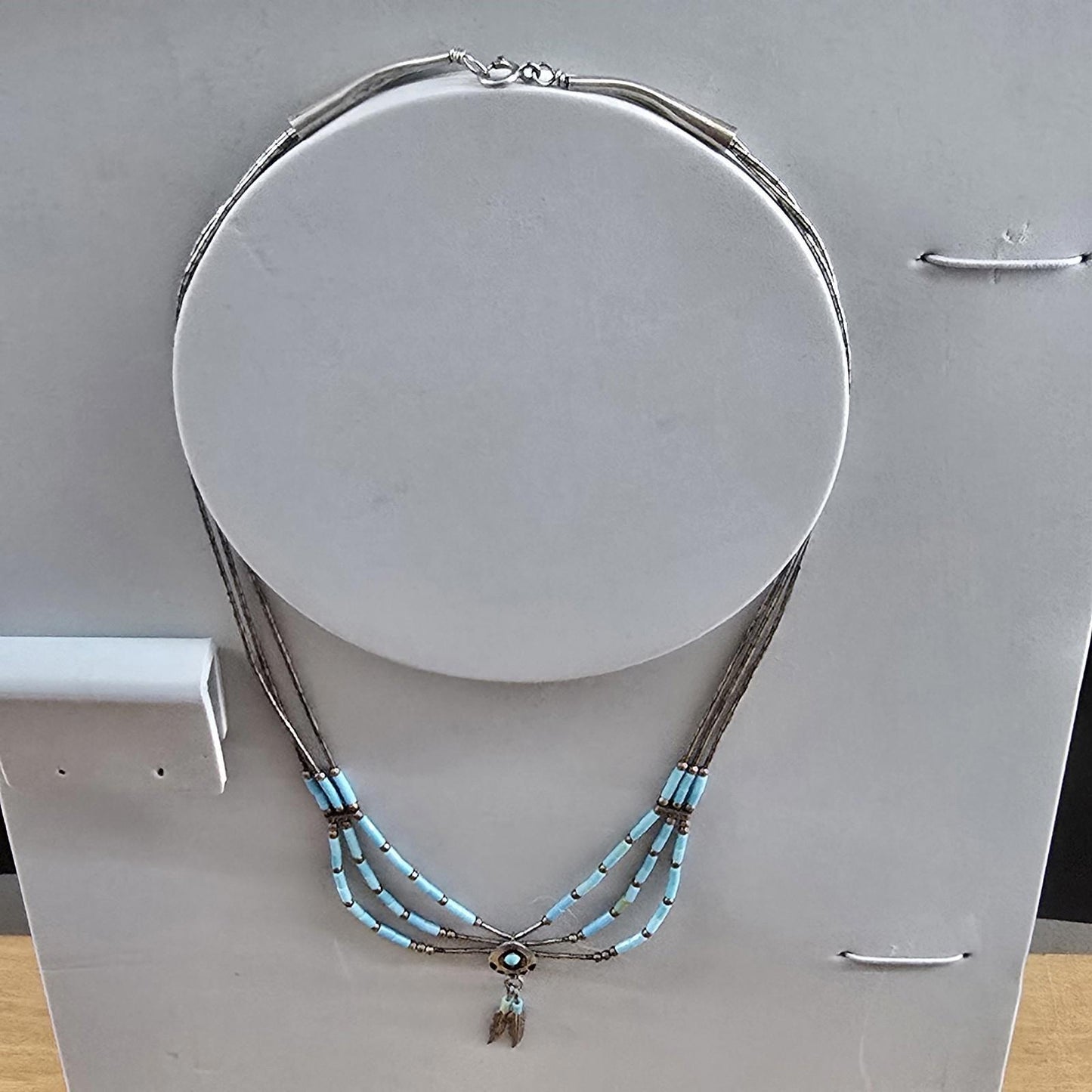 Vintage Southwestern Bear Claw Turquoise and Silver Sterling 925 Necklace
