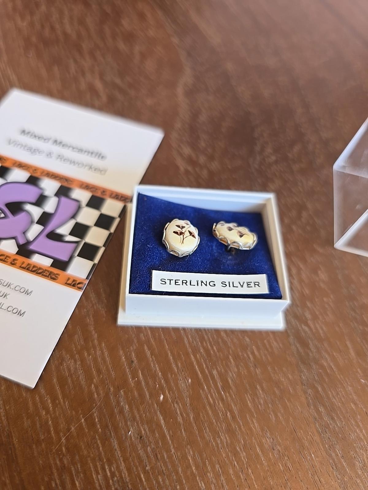 925 Sterling Silver Vintage Earrings In Case