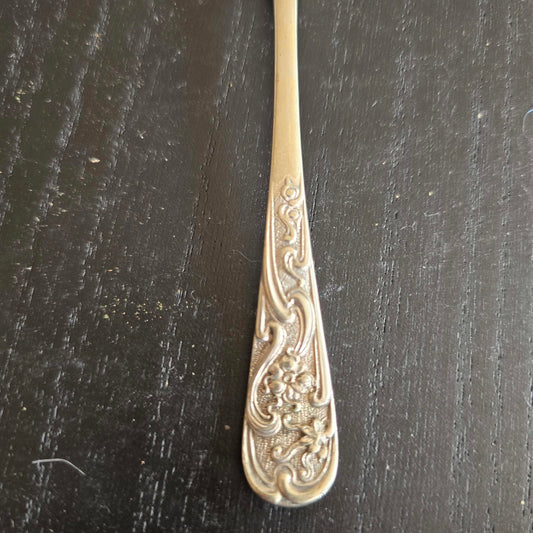 ANTIQUE Ornate Silver PLATED EPNS Butter Knife