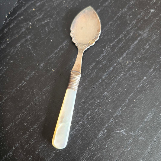 Vintage Mother of Pearl Handle Serving Utensils Set - 3 Pieces epsn silver plated