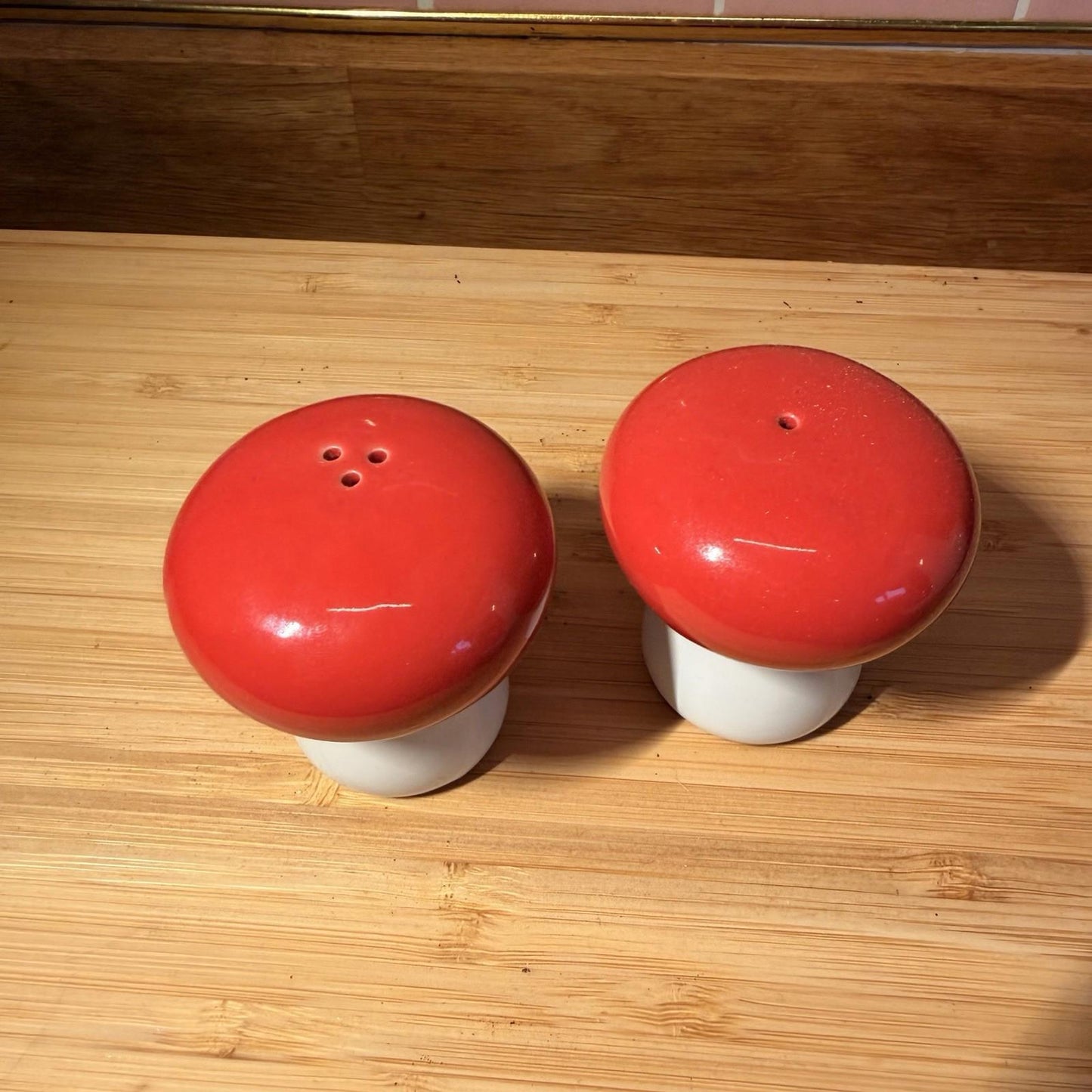 MCM Mid Century Vintage Mushroom Salt and Pepper Shakers Ceramic Vegetable Set