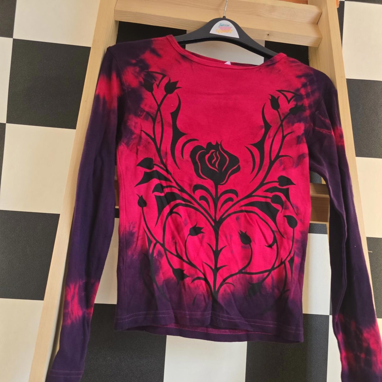 Brand New Deadstock Tie Dye Tshirt Size Childrens 10-12 or S COTTON AMERICAN