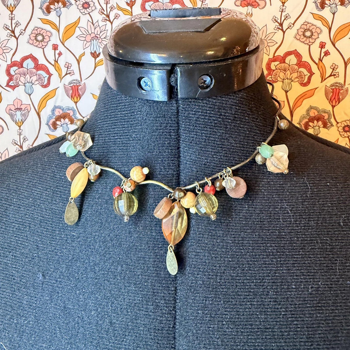 Vintage Costume Jewellery Necklace Metal Chain Design