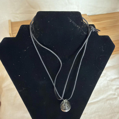 Vintage Pendant Costume Jewellery Necklace Unknown Design