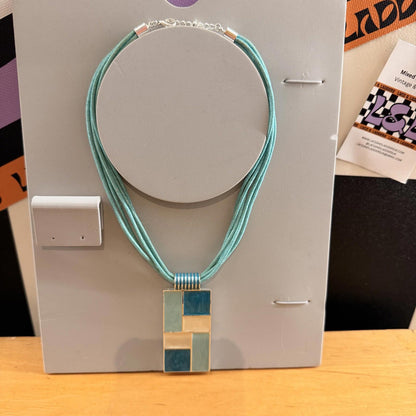Vintage WOMENS NECKLACE TURQUOISE SEA FOAM ENAMELED Square Charm w/ Multi Rope