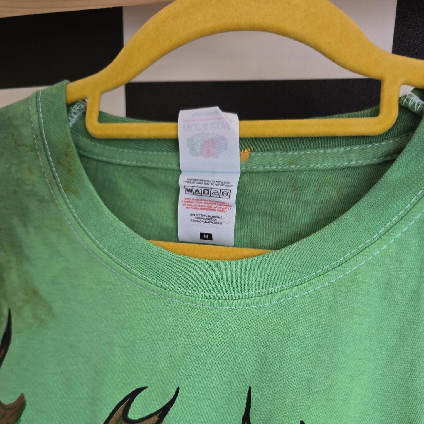 imperfect! Brand New Deadstock Tie Dye size M FRUIT OF THE LOOM T-Shirt Greenman