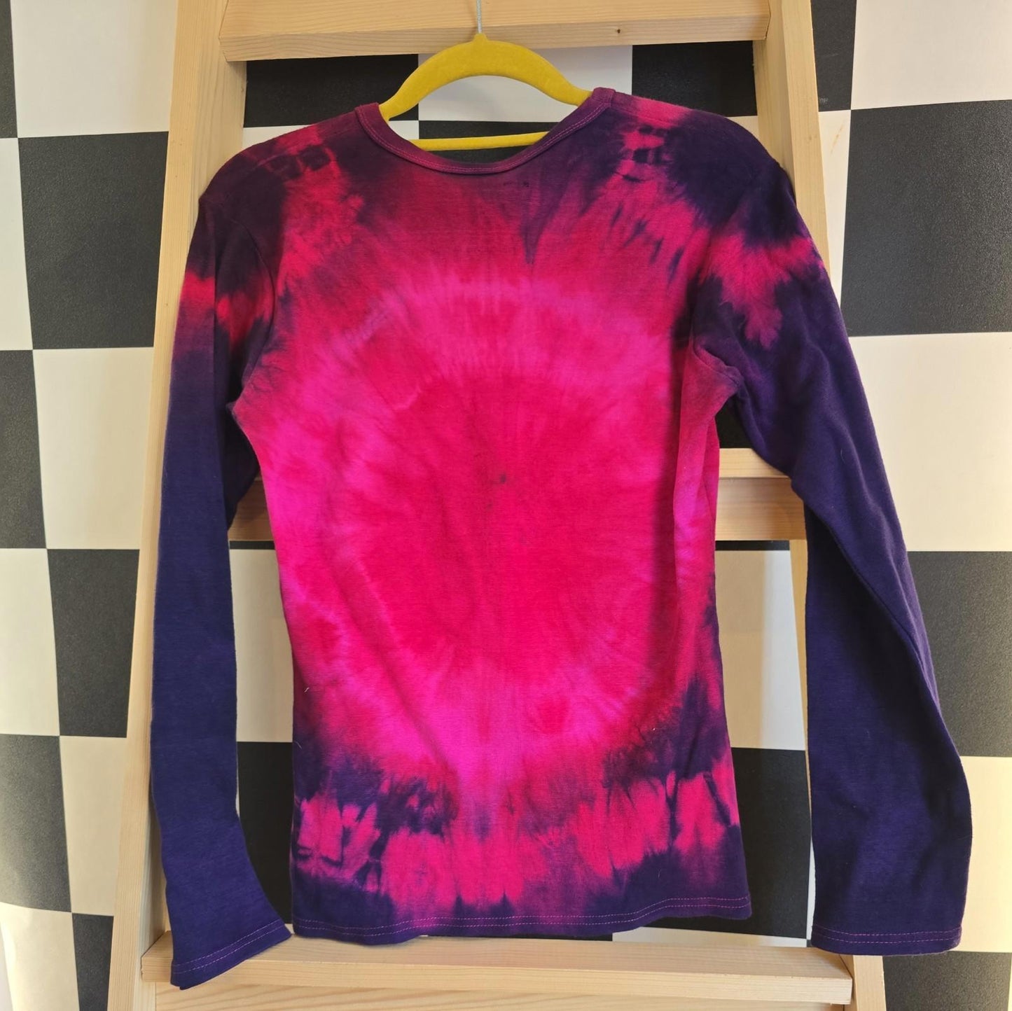 Brand New Deadstock  Longsleeve Tshirt Tie Dye COTTON AMERICAN SIZE M