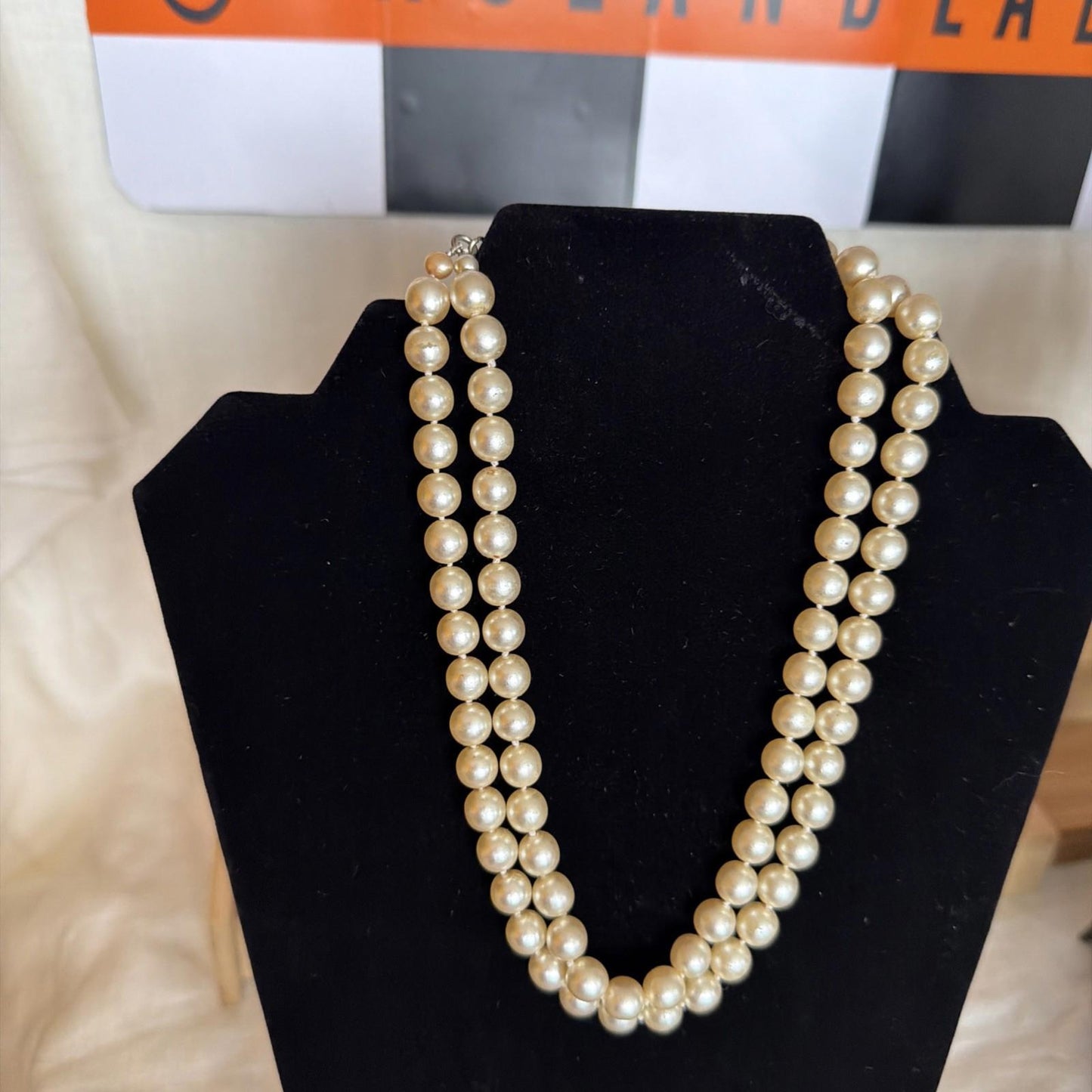 Vintage Costume Jewellery Necklace Unknown Beaded Design