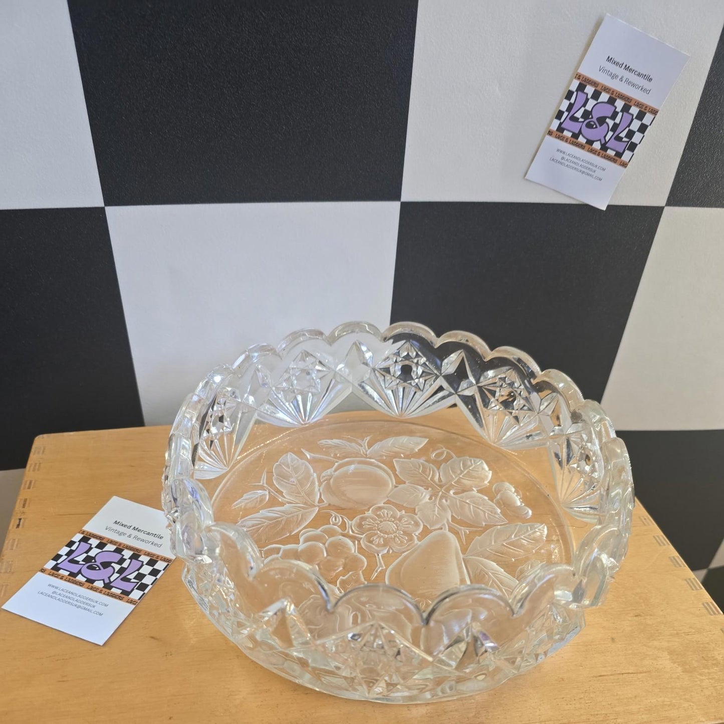 MCM Hortensja Glassworks Fruit Bowl 1960s vintage 22inches