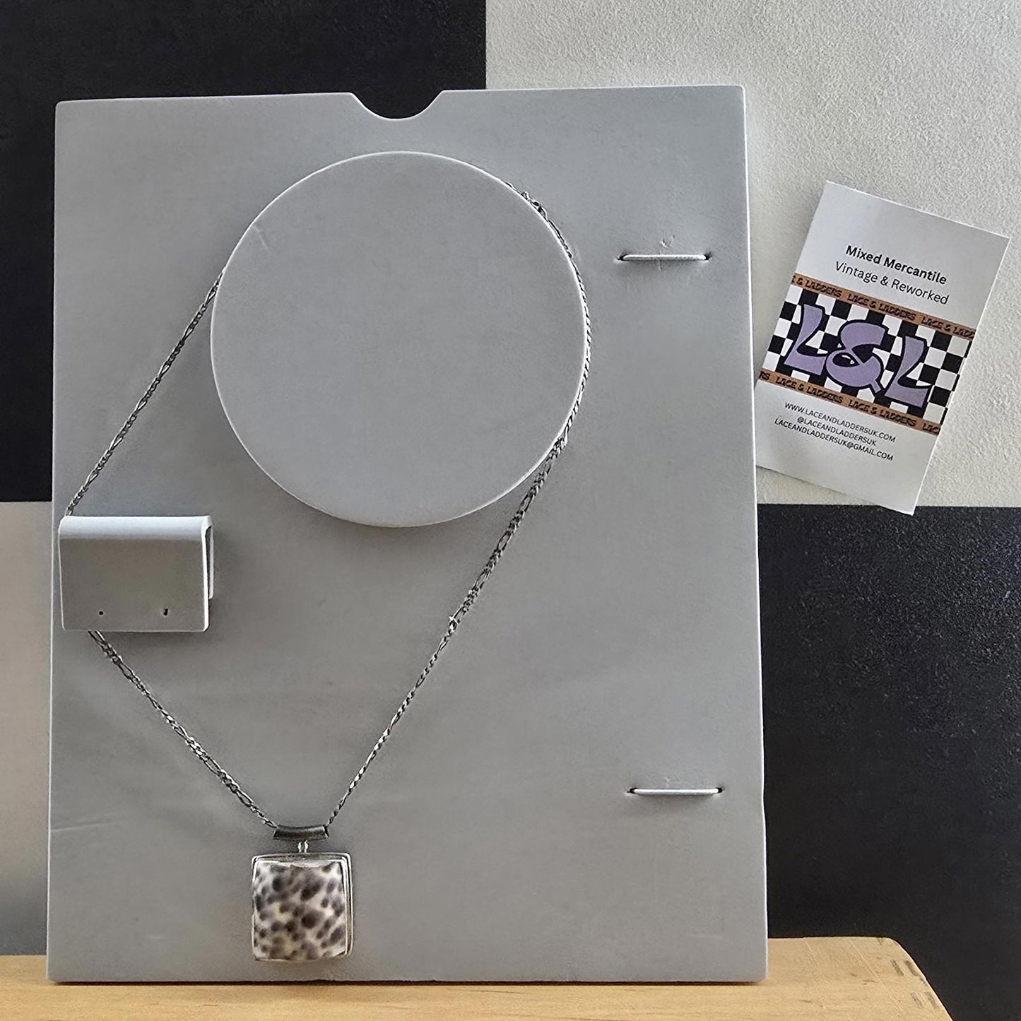 Vintage Chain Unique Printed  Shell Pendant 925 Sterling Silver Necklace vintage