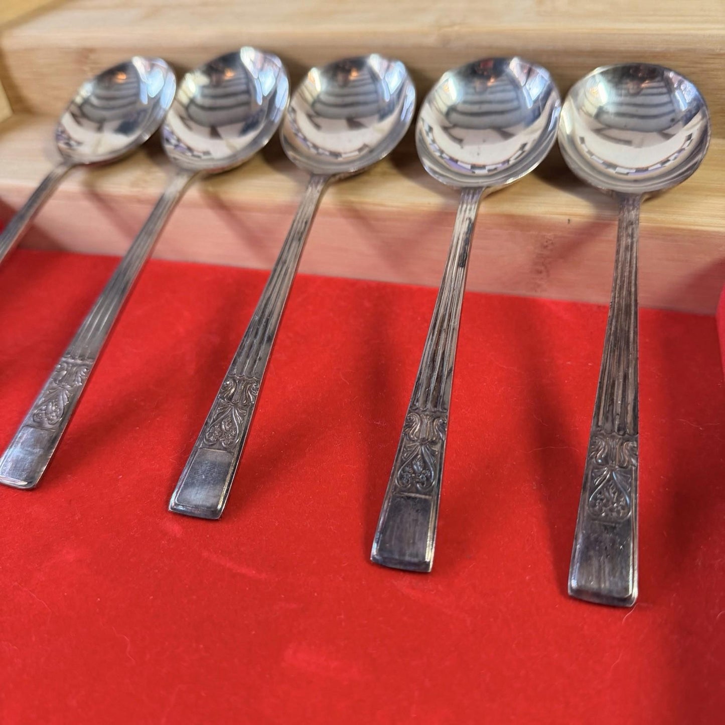 5Silver Plated Soup Spoons Incredibly Detailed Pattern Antique Cutlery Vintage