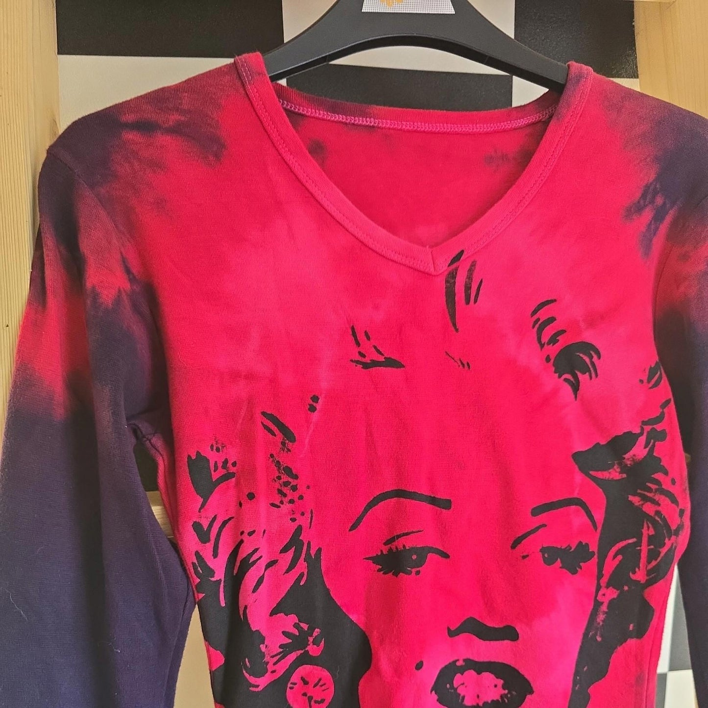 Brand New Deadstock Tie Dye T-Shirt Long Sleeve Size S AMERICAN 100% COTTON