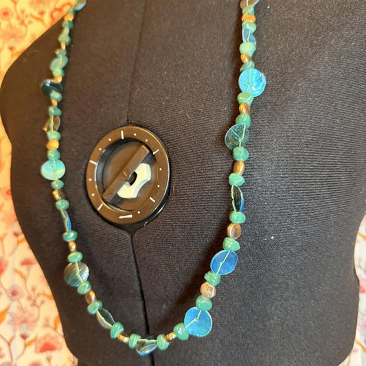 Vintage Costume Jewellery Necklace Unknown Beaded Design