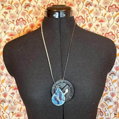 Vintage Costume Jewellery Necklace Metal leather Design copper painted pendant