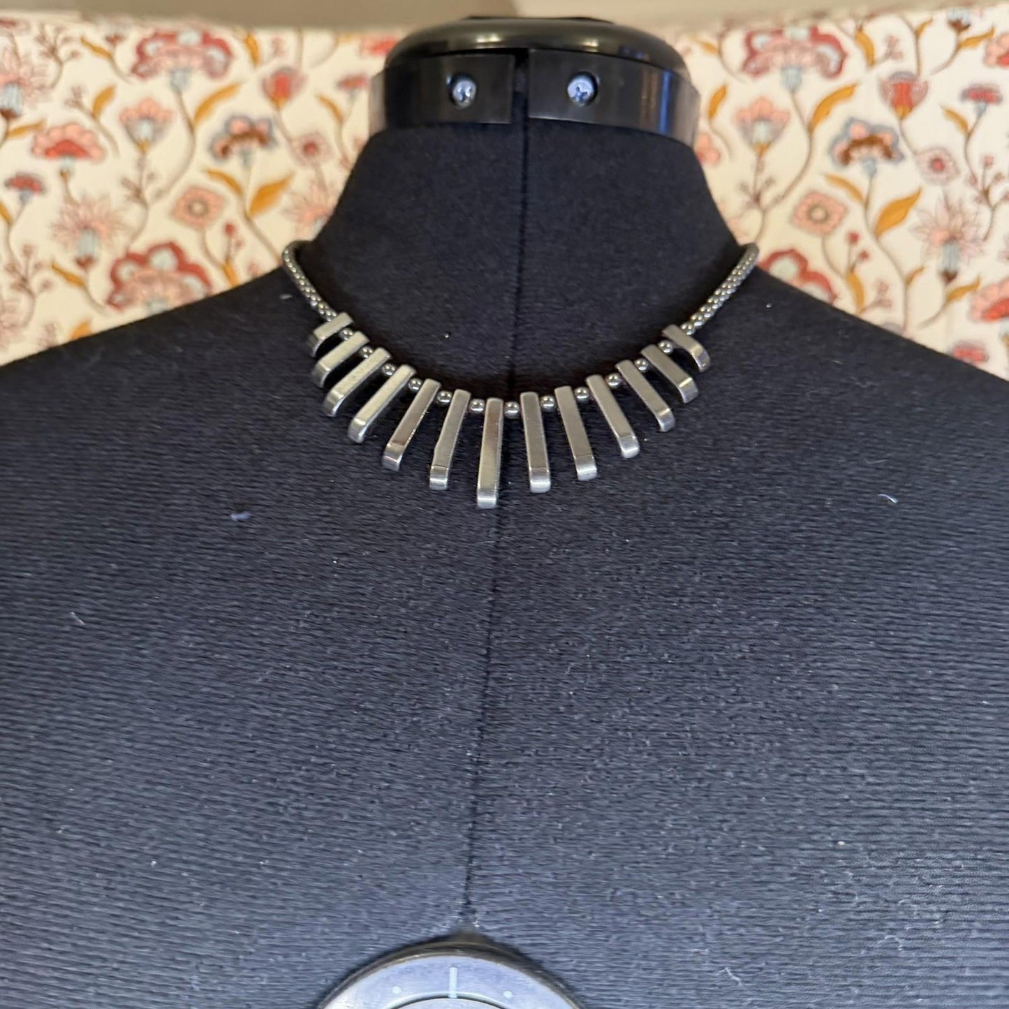 vintage Haematite staggered Pendant Necklace  y2k