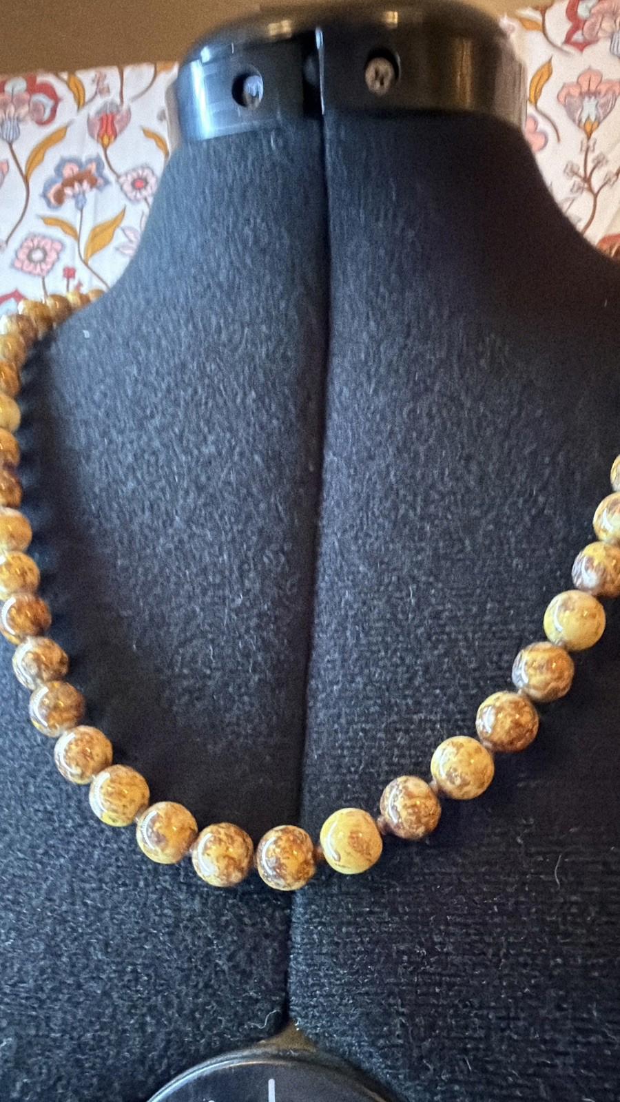 Vintage Costume Jewellery Necklace Unknown Beaded Design heavy crystal stone