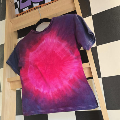 Brand New Deadstock Tie Dye T-Shirt short Sleeve Size XS AMERICAN 100% COTTON