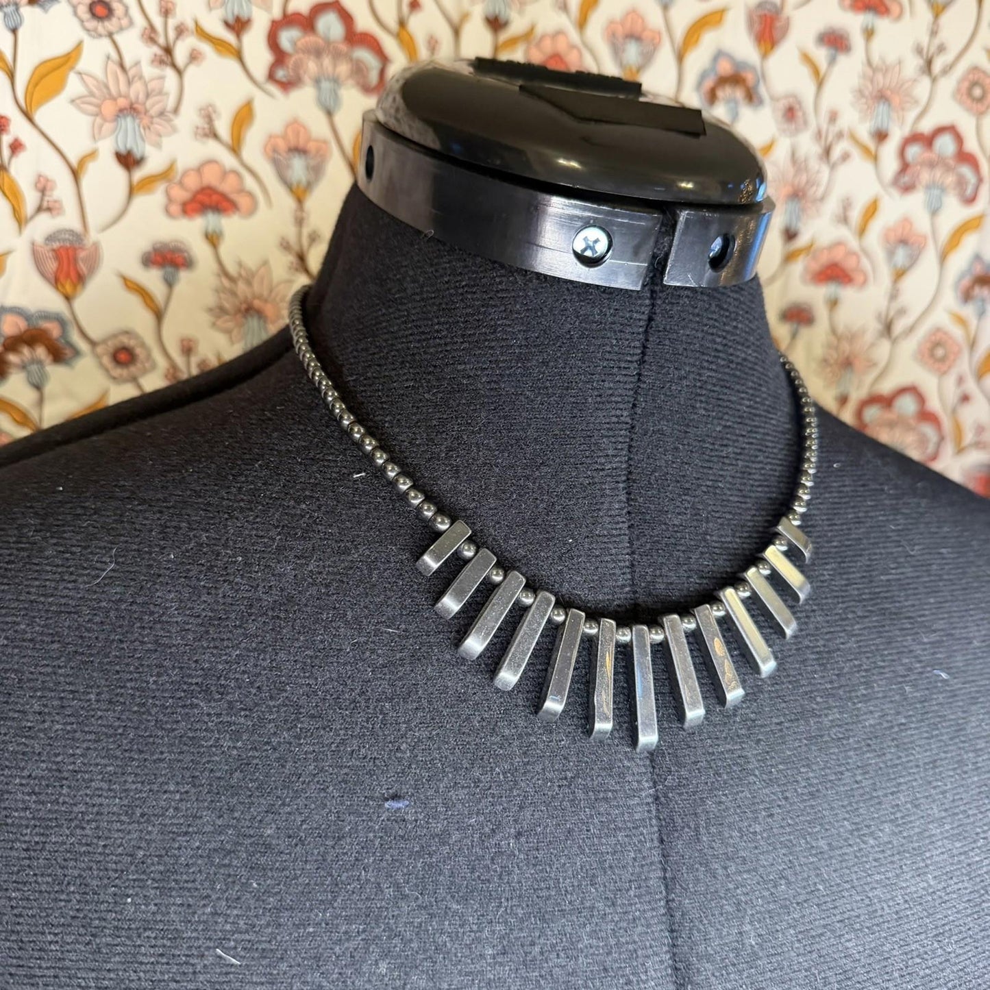 vintage Haematite staggered Pendant Necklace  y2k