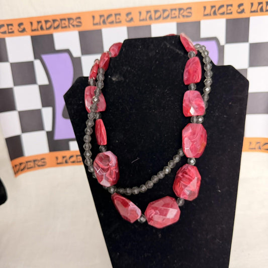Vintage Costume Jewellery Necklace Beaded Design gorgeous black and red XLong