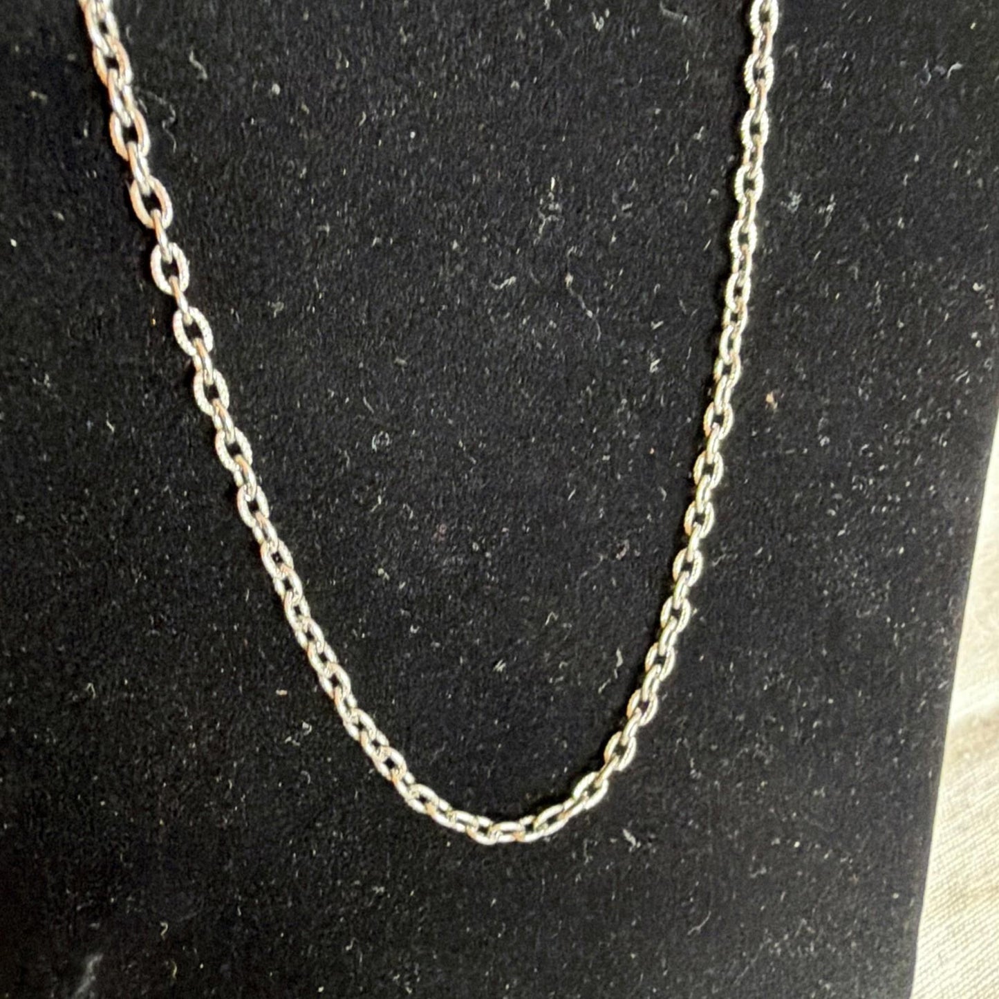 Vintage Costume Jewellery Necklace Metal Chain Design