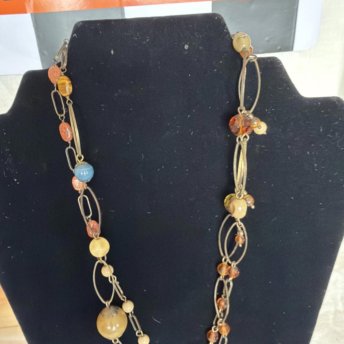 Vintage Costume Jewellery Necklace Unknown Beaded Design
