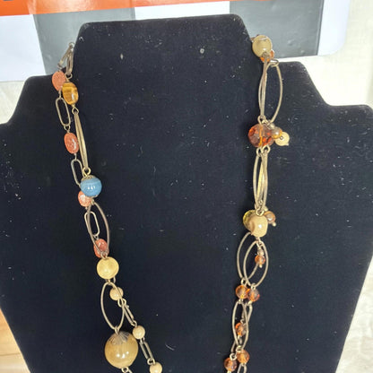 Vintage Costume Jewellery Necklace Unknown Beaded Design
