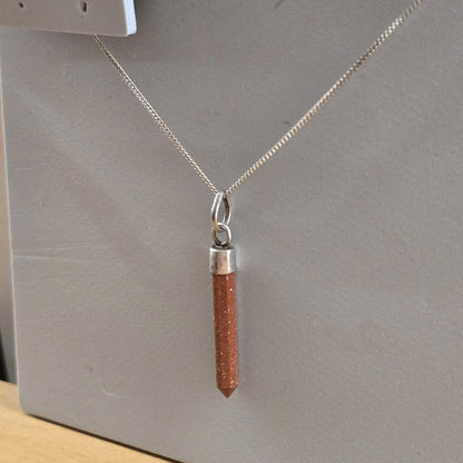 RED GOLDSTONE hexagonal drop pendant on a Sterling Ilver 925 necklace Vintage