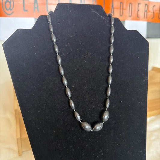 Vintage Costume Jewellery Necklace Unknown Beaded Design