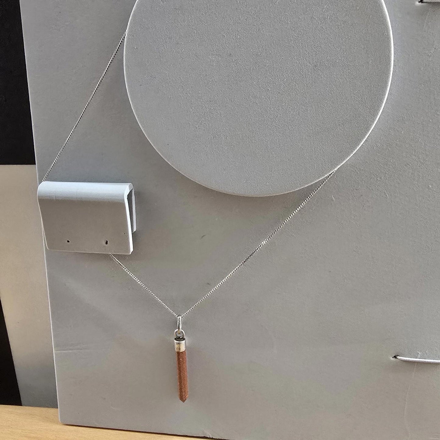 RED GOLDSTONE hexagonal drop pendant on a Sterling Ilver 925 necklace Vintage