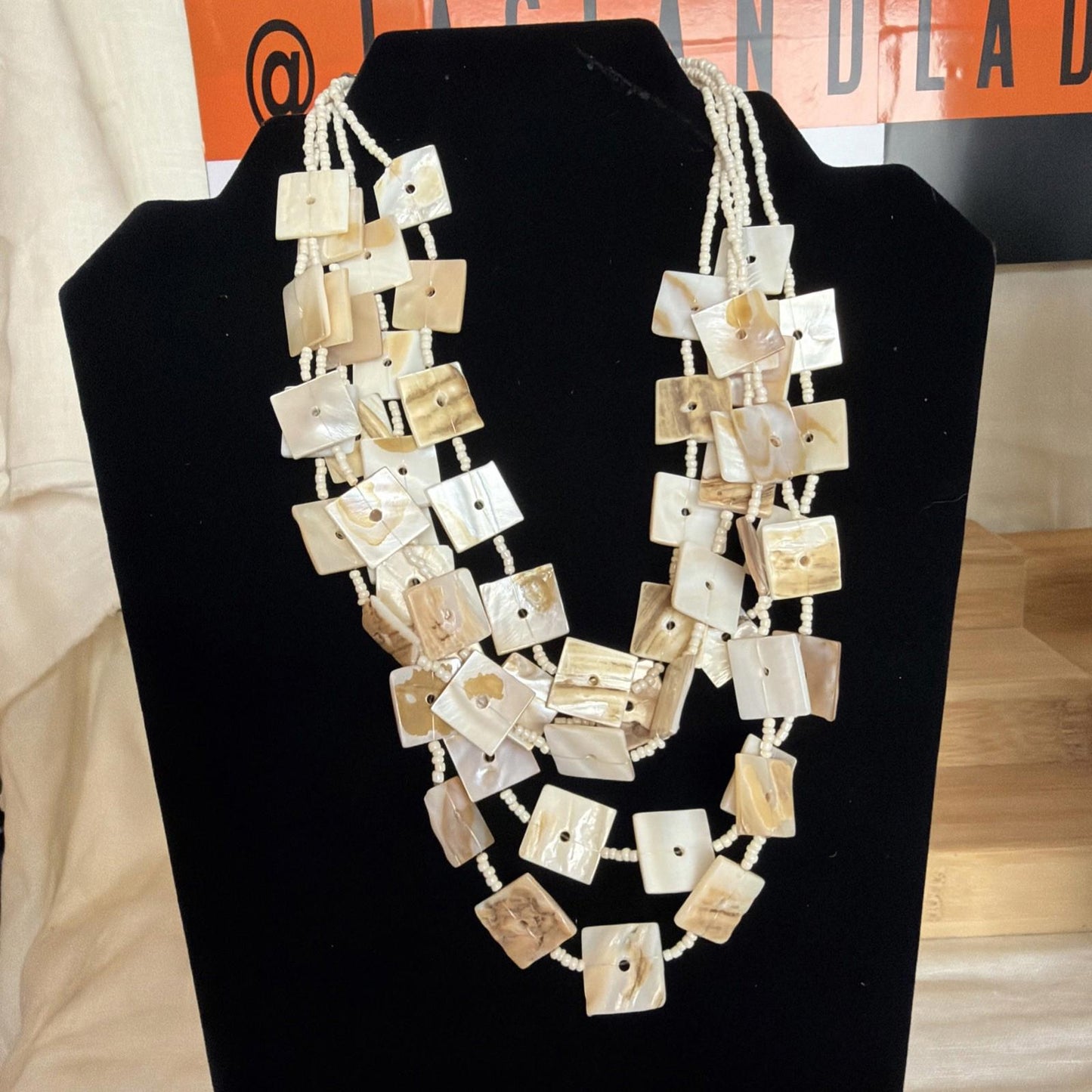 Vintage Costume Jewellery Necklace Unknown Beaded Design