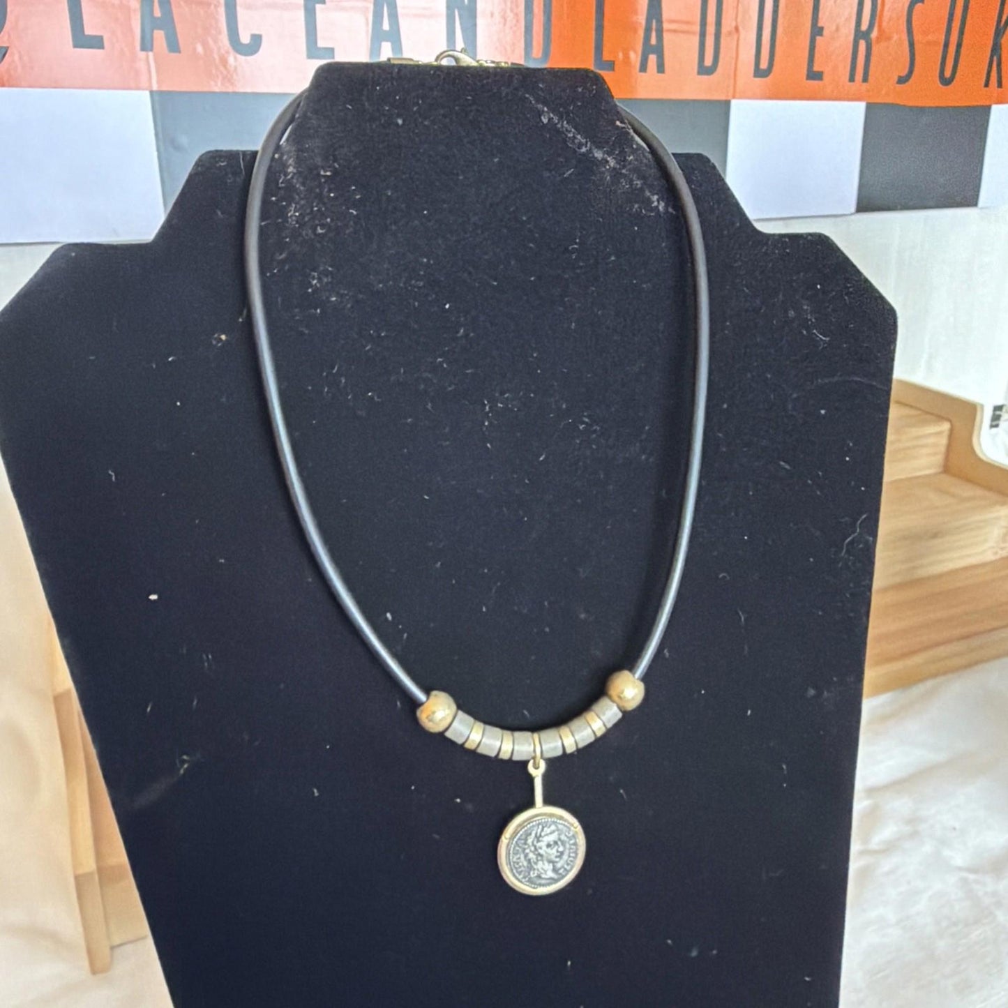 Vintage Pendant Costume Jewellery Necklace Unknown Design