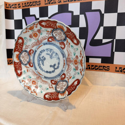 Antique 1868-1912 Japanese Imari decorative Plate Porcelain flower rabbit