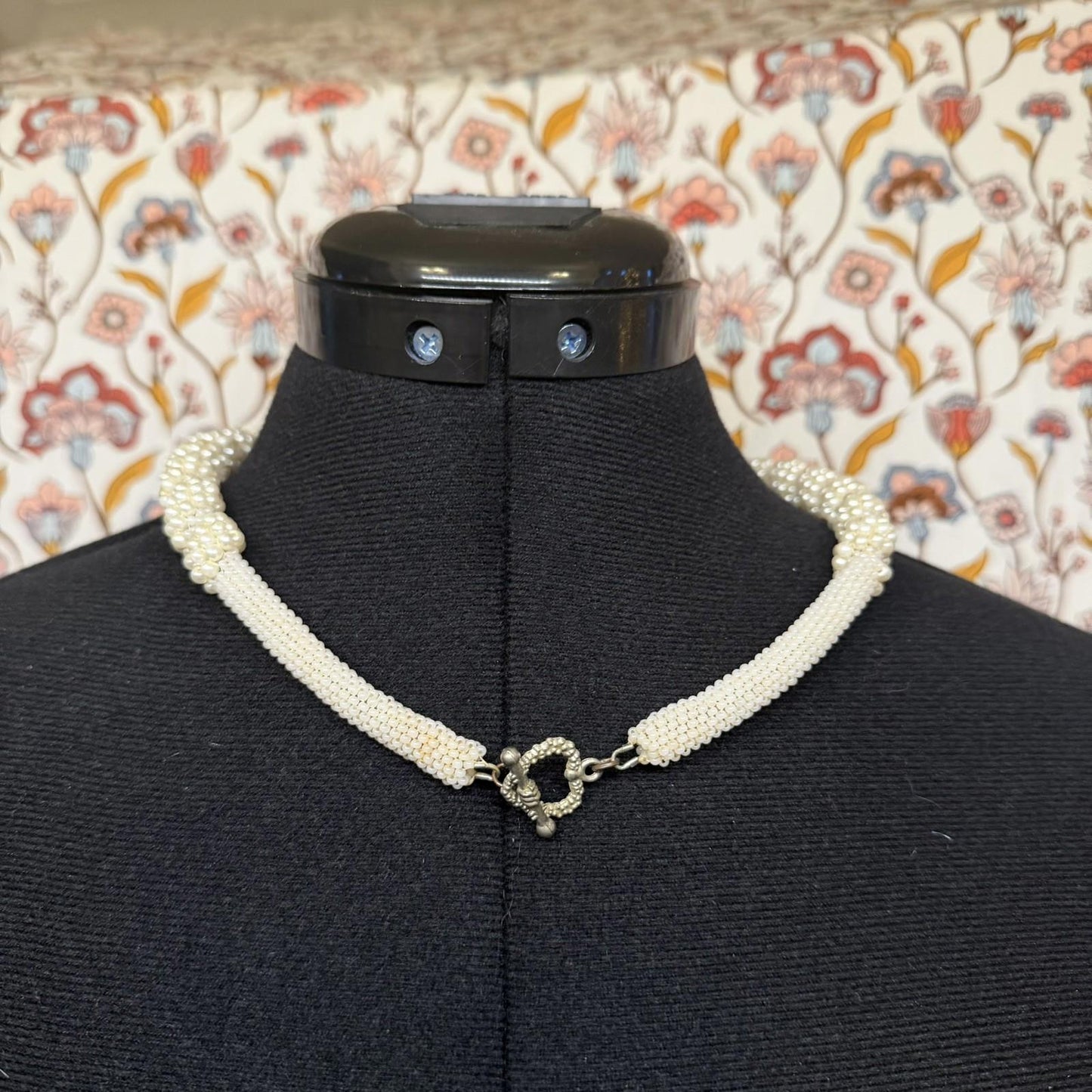 Vintage Costume Jewellery Necklace Unknown Beaded Design