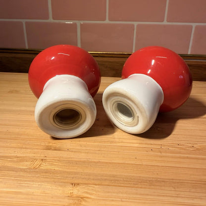 MCM Mid Century Vintage Mushroom Salt and Pepper Shakers Ceramic Vegetable Set