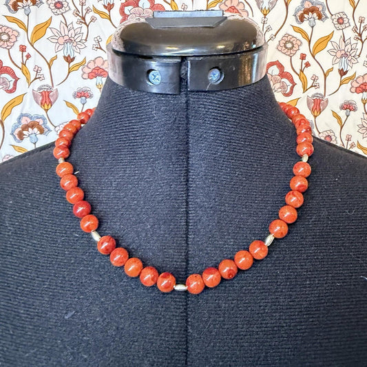 Vintage Costume Jewellery Necklace Unknown Beaded Design