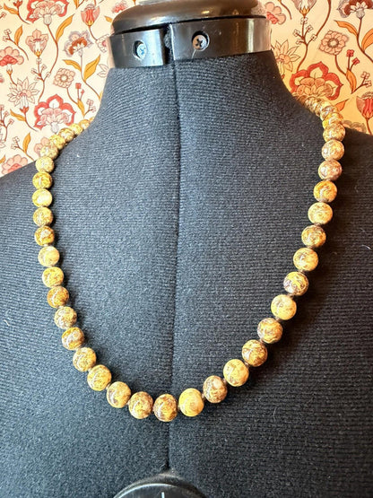 Vintage Costume Jewellery Necklace Unknown Beaded Design heavy crystal stone