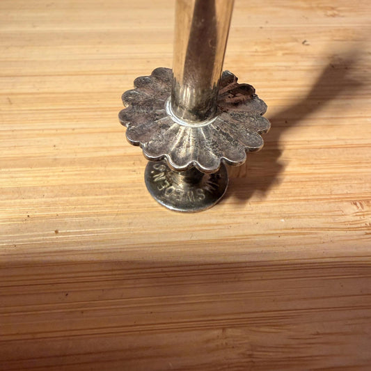 ANTIQUE PLATED PLAIN SUGER CUBE PLUNGER PICK UP BY TUNA SWEDEN