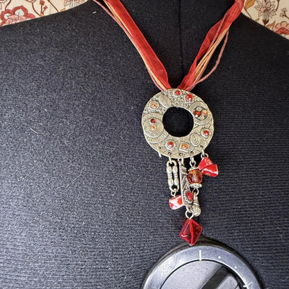 pendant necklace on rope chain string 90s y2k style with ribbon