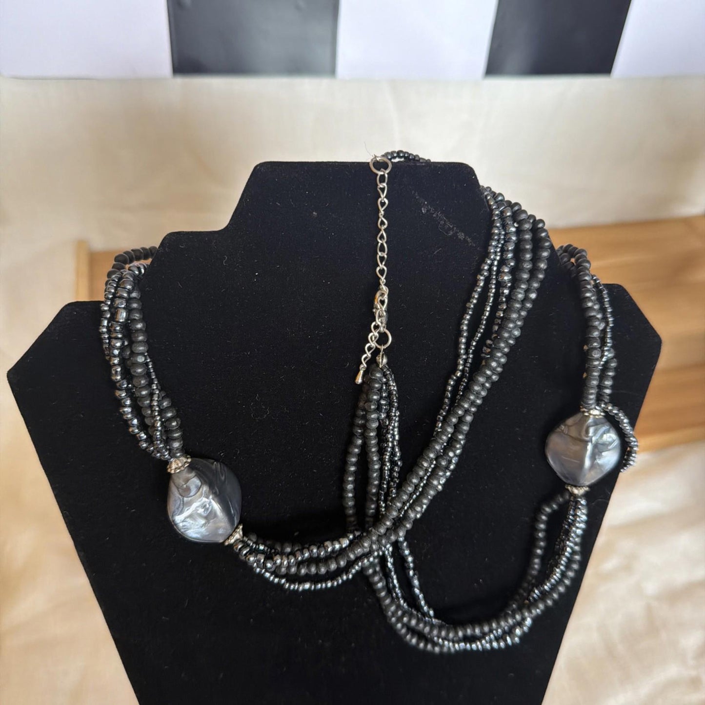 Vintage Costume Jewellery Necklace Unknown Beaded Design