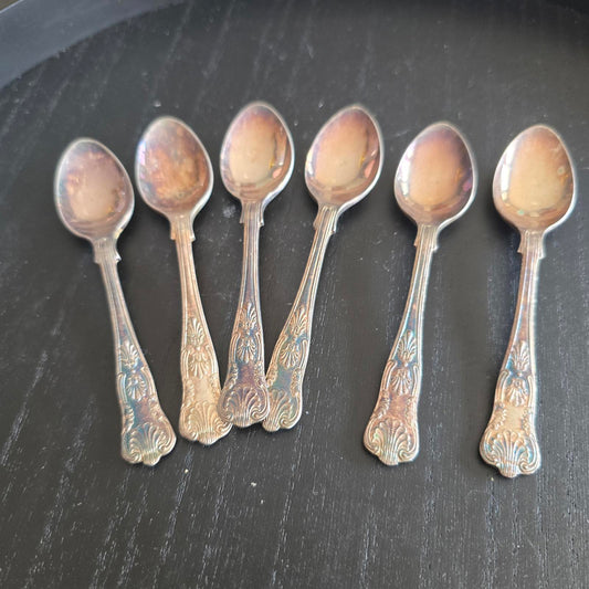 Set of 6 Vintage Ornate Silver plated Spoons