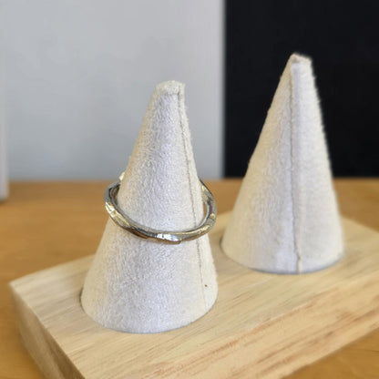 Vintage Costume Silver And Black Stone Unique Ring Design Size T