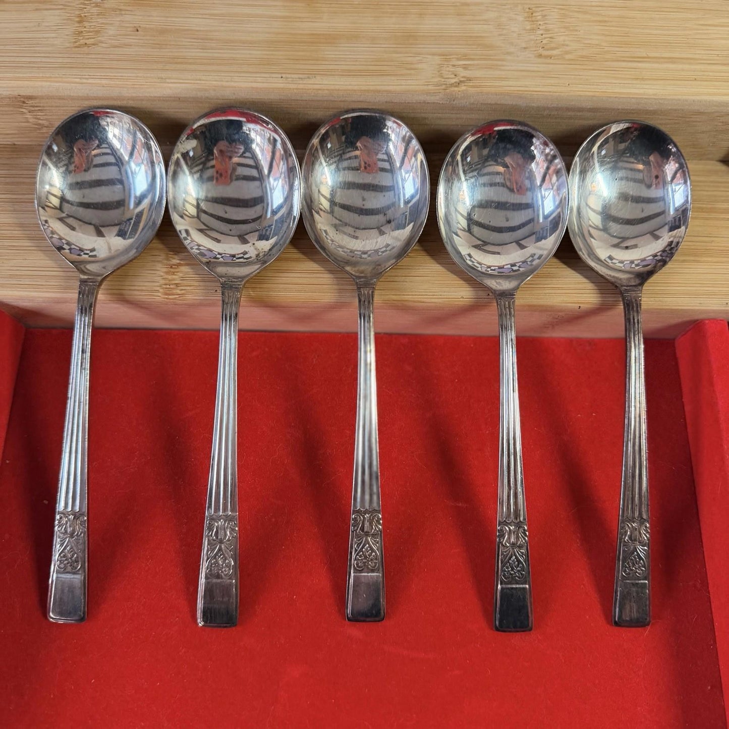 5Silver Plated Soup Spoons Incredibly Detailed Pattern Antique Cutlery Vintage