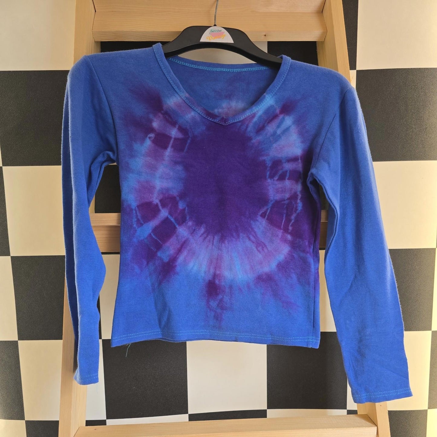 Brand New Deadstock Tie Dye T-Shirt Long Sleeve Size S crop AMERICAN 100% COTTON