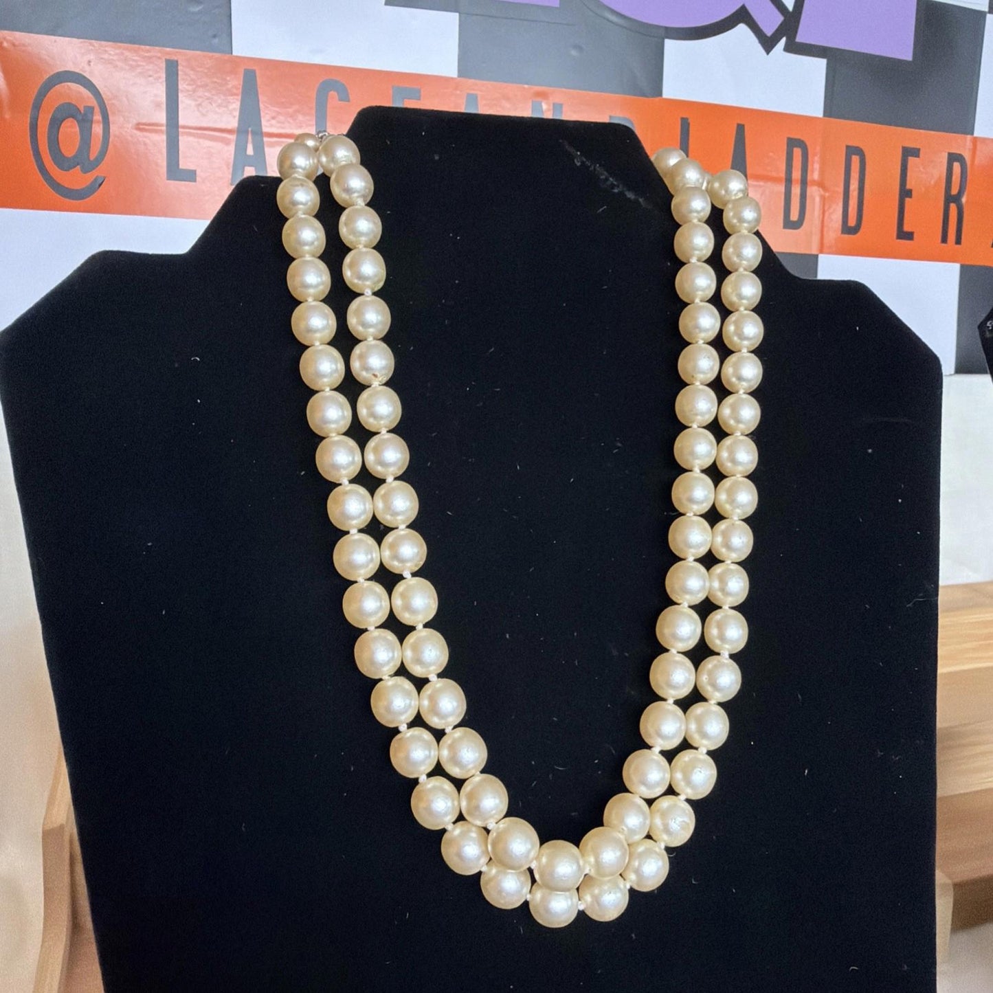 Vintage Costume Jewellery Necklace Unknown Beaded Design