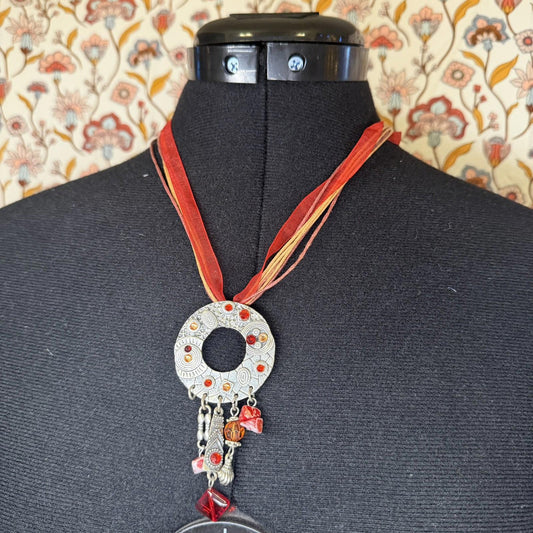 pendant necklace on rope chain string 90s y2k style with ribbon