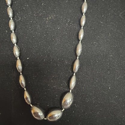 Vintage Costume Jewellery Necklace Unknown Beaded Design